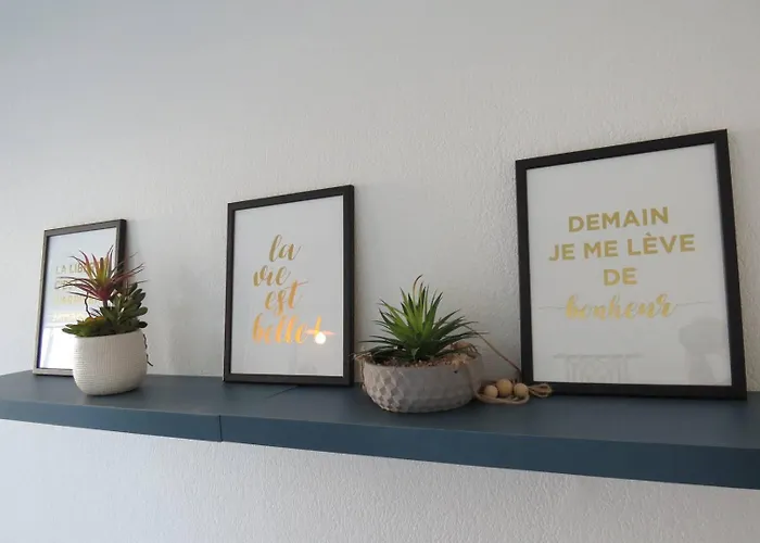 Daire Coup De Coeur Pour Ce Cosy T2 Avec Vue Imprenable Sur La - 4gsud101 *
