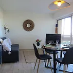 Coup De Coeur Pour Ce Cosy T2 Avec Vue Imprenable Sur La - 4gsud101 * Canet-en-Roussillon