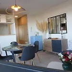 Coup De Coeur Pour Ce Cosy T2 Avec Vue Imprenable Sur La - 4gsud101 Daire