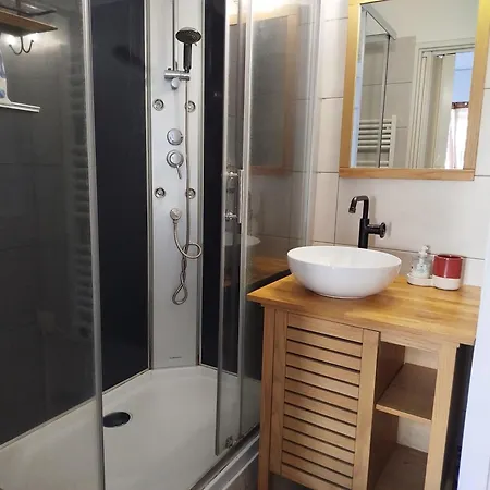 Appartamento Coup De Coeur Pour Ce Cosy T2 Avec Vue Imprenable Sur La - 4gsud101